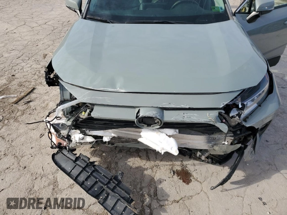 2019 Toyota RAV4 XLE Premium with VIN 2T3A1RFV2KW081106, listed as a Copart auction lot 45363525 with 93,803 mi miles and Salvage Title. Bid and sale history available at carsss.com. Image 13.