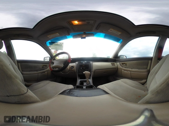 2000 Toyota Avalon XL with VIN 4T1BF28B3YU095209, listed as a IAAI auction lot 42008138 with 276,894 mi miles and . Bid and sale history available at DreamBid. Image 18.