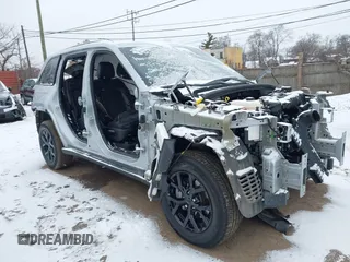 2024 Jeep Grand Cherokee Laredo z VIN 1C4RJHAG4RC132026, wystawiony jako IAAI lot #41232449 z przebiegiem Nie podano mil oraz . Historia ofert i sprzedaży dostępna na DreamBid. Obrazek 1.