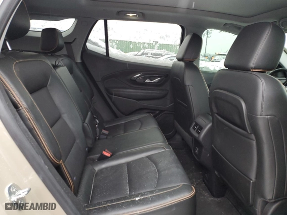 2022 GMC Terrain AT4 with VIN 3GKALYEV8NL301533, listed as a Copart auction lot 87889665 with 15,657 mi miles and Salvage Title. Bid and sale history available at carsss.com. Image 10.