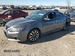 2017 Nissan Altima SV z VIN 1N4AL3AP3HC152198, wystawiony jako Copart lot #43183115 z przebiegiem Nie podano mil oraz Szkoda całkowita • Salvage title. Historia ofert i sprzedaży dostępna na DreamBid. Obrazek 1.