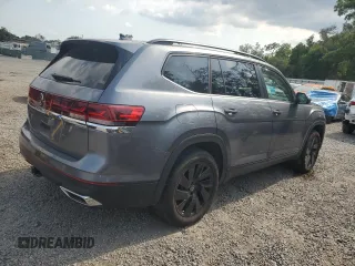 2024 Volkswagen Atlas SE z VIN 1V2JR2CA5RC597456, wystawiony jako Copart lot #57634905 z przebiegiem 8 994 mil mil oraz Szkoda całkowita • Salvage title. Historia ofert i sprzedaży dostępna na DreamBid. Obrazek 3.