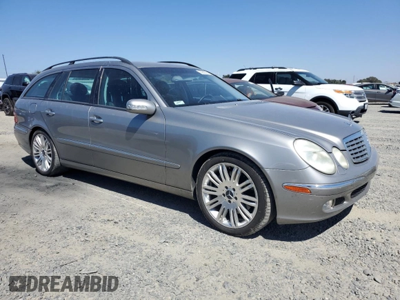 2005 Mercedes-Benz E 500 with VIN WDBUH83J35X168838, listed as a Copart auction lot 69885014 with 203,187 mi miles and Salvage Title. Bid and sale history available at carsss.com. Image 4.