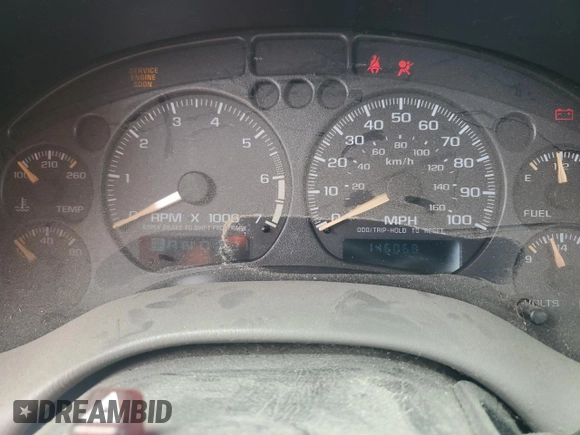 2002 GMC Sonoma SL z VIN 1GTCS145228246961, wystawiony jako Copart lot #55215355 z przebiegiem 146 068 mil mil oraz Tytuł czysty. Historia ofert i sprzedaży dostępna na DreamBid. Obrazek 9.