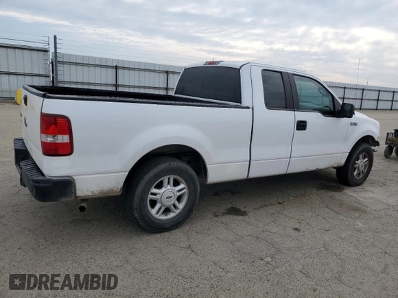 2007 Ford F-150 XL with VIN 1FTPX12557NA26440, listed as a Copart auction lot 41621445 with 184,854 mi miles and Salvage Title. Bid and sale history available at carsss.com. Image 3.