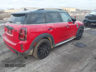 2022 MINI Countryman Cooper S with VIN WMZ83BR09N3N51641, listed as a IAAI auction lot 41003895 with 20,720 mi miles and . Bid and sale history available at DreamBid. Image 4.