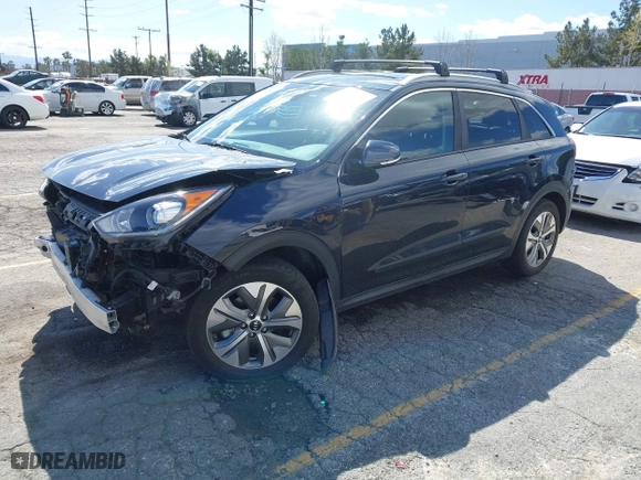 2019 Kia Niro EV EX Premium with VIN KNDCE3LG9K5015420, listed as a IAAI auction lot 41699570 with 37,619 mi miles. Bid and sale history available at carsss.com. Image 25.