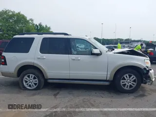 2010 Ford Explorer Eddie Bauer с VIN 1FMEU7EE9AUA69279, выставлен на аукционе IAAI как лот 42501467 с пробегом 228 955 миль миль и . История ставок и продаж доступна на DreamBid. Изображение 13.