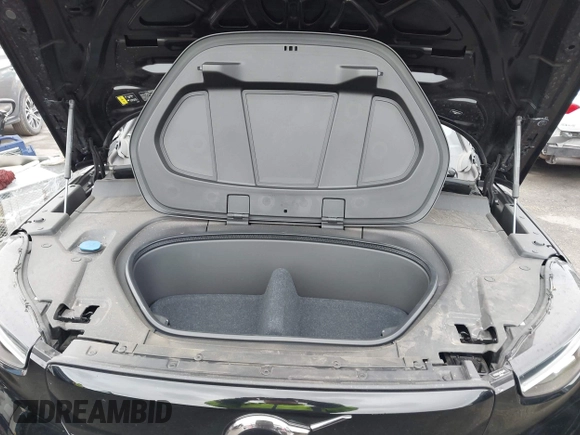 2023 Volvo C40 Recharge Pure Electric Plus with VIN YV4ED3GL8P2054475, listed as a IAAI auction lot 41773276 with 29,835 mi miles. Bid and sale history available at carsss.com. Image 10.