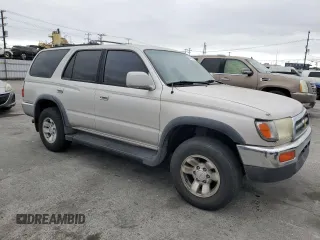 1997 Toyota 4Runner SR5 z VIN JT3GN86R1V0037073, wystawiony jako Copart lot #53815005 z przebiegiem 177 612 mil mil oraz Czysty tytuł • Clean title. Historia ofert i sprzedaży dostępna na DreamBid. Obrazek 4.