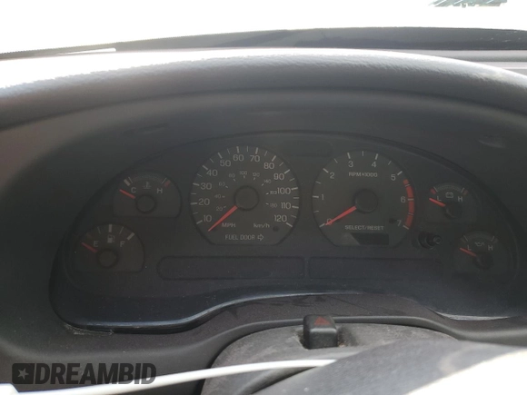 2002 Ford Mustang Standard with VIN 1FAFP40412F224903, listed as a Copart auction lot 89095635 with 0 mi miles and Salvage Title. Bid and sale history available at carsss.com. Image 9.