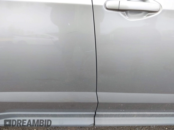 2012 Chevrolet Equinox LT w/1LT with VIN 2GNALDEK0C6230329, listed as a IAAI auction lot 42020538 with 158,996 mi miles. Bid and sale history available at carsss.com. Image 6.