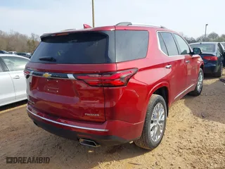 2023 Chevrolet Traverse Premier with VIN 1GNEVKKW0PJ155762, listed as a IAAI auction lot 41736469 with 20,738 mi miles. Bid and sale history available at carsss.com. Image 4.