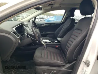 2015 Ford Fusion SE z VIN 3FA6P0H90FR217121, wystawiony jako Copart lot #55628095 z przebiegiem 207 824 mil mil oraz Czysty tytuł • Clean title. Historia ofert i sprzedaży dostępna na DreamBid. Obrazek 7.