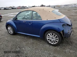 2008 Volkswagen Beetle SE with VIN 3VWRG31Y98M400590, listed as a Copart auction lot 86334134 with 118,307 mi miles and Salvage title. Bid and sale history available at DreamBid. Image 2.