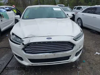 2016 Ford Fusion SE with VIN 1FA6P0HD2G5110225, listed as a IAAI auction lot 42011725 with 133,652 mi miles. Bid and sale history available at carsss.com. Image 12.