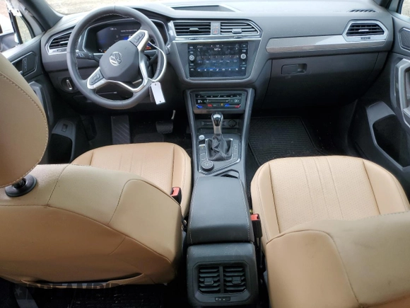 2024 Volkswagen Tiguan SE with VIN 3VVMB7AX9RM174127, listed as a Copart auction lot 53826785 with 4,208 mi miles and Salvage title. Bid and sale history available at DreamBid. Image 8.