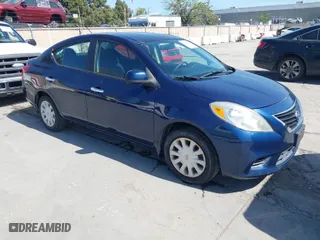 2012 Nissan Versa SL with VIN 3N1CN7APXCL946510, listed as a IAAI auction lot 42000217 with 111,943 mi miles. Bid and sale history available at carsss.com. Image 1.