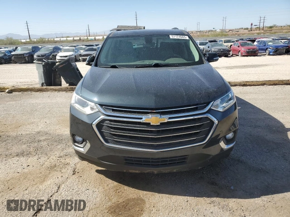 2018 Chevrolet Traverse LT z VIN 1GNERHKW0JJ176772, wystawiony jako Copart lot #57174665 z przebiegiem 130 469 mil mil oraz Szkoda całkowita • Salvage title. Historia ofert i sprzedaży dostępna na DreamBid. Obrazek 5.