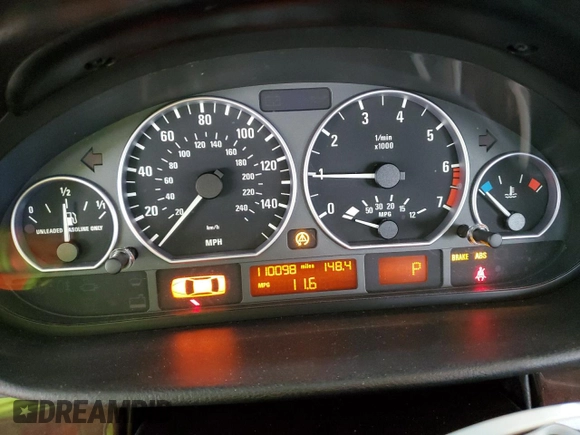 2001 BMW 3 Series 330i with VIN WBAAV534X1JS94212, listed as a Copart auction lot 53376255 with 110,098 mi miles and Clean Title. Bid and sale history available at carsss.com. Image 9.