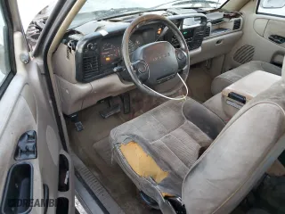 1996 Dodge Ram 1500 with VIN 3B7HC13Y8TG197971, listed as a Copart auction lot 82565154 with 248,833 mi miles and Salvage Title. Bid and sale history available at carsss.com. Image 8.