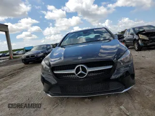 2018 Mercedes-Benz CLA 250 with VIN WDDSJ4GB1JN586271, listed as a Copart auction lot 62459963 with 59,323 mi miles and . Bid and sale history available at DreamBid. Image 5.
