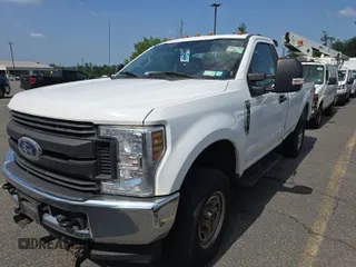 2018 Ford F-250 XLT with VIN 1FTBF2B61JEB24898, listed as a IAAI auction lot 42854197 with 108,352 mi miles and . Bid and sale history available at DreamBid. Image 19.