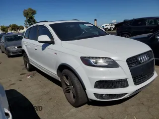2015 Audi Q7 S line Prestige z VIN WA1DGAFE1FD017150, wystawiony jako Copart lot #67568584 z przebiegiem 128 221 mil mil oraz Szkoda całkowita • Salvage title. Historia ofert i sprzedaży dostępna na DreamBid. Obrazek 4.