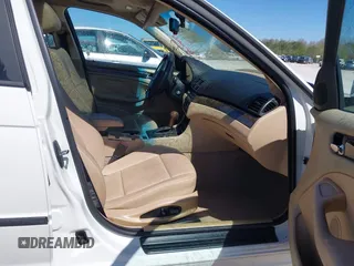 2003 BMW 3 Series 325i with VIN WBAET37403NJ38665, listed as a IAAI auction lot 41725205 with 267,000 mi miles and . Bid and sale history available at DreamBid. Image 5.