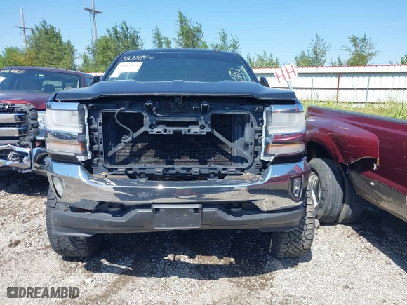 2016 Chevrolet Silverado 1500 LT with VIN 3GCUKREC3GG231290, listed as a IAAI auction lot 40113464 with 160,109 mi miles. Bid and sale history available at carsss.com. Image 12.