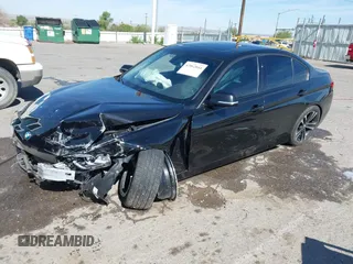 2018 BMW 3 Series 340i z VIN WBA8B3G54JNV00888, wystawiony jako IAAI lot #42062044 z przebiegiem 64 412 mil mil oraz . Historia ofert i sprzedaży dostępna na DreamBid. Obrazek 17.