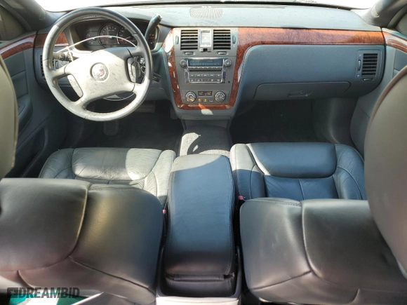 2011 Cadillac DTS Professional Limousine with VIN 1GE9K9C62BU550213, listed as a Copart auction lot 49420545 with 29,936 mi miles and Clean Title. Bid and sale history available at carsss.com. Image 8.