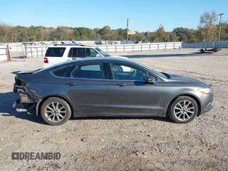 2017 Ford Fusion SE with VIN 3FA6P0H71HR369779, listed as a IAAI auction lot 40942962 with 123,956 mi miles and . Bid and sale history available at DreamBid. Image 14.