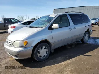 2003 Toyota Sienna LE with VIN 4T3ZF13C03U536285, listed as a Copart auction lot 51961005 with 359,820 mi miles and Salvage Title. Bid and sale history available at carsss.com. Image 1.