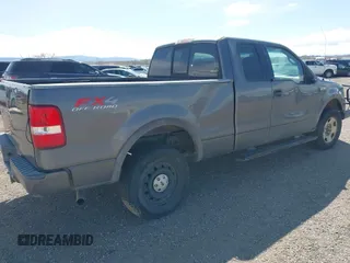 2004 Ford F-150 XLT with VIN 1FTPX14554NC14612, listed as a IAAI auction lot 41890306 with 208,248 mi miles. Bid and sale history available at carsss.com. Image 4.