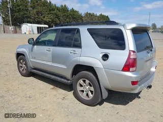 2005 Toyota 4Runner SR5 with VIN JTEBU14R750071095, listed as a IAAI auction lot 41803407 with 266,032 mi miles. Bid and sale history available at carsss.com. Image 3.