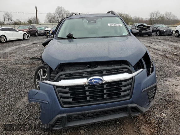 2024 Subaru Ascent Limited z VIN 4S4WMAUD8R3441044, wystawiony jako Copart lot #52029325 z przebiegiem 10 083 mil mil oraz Szkody całkowita. Historia ofert i sprzedaży dostępna na DreamBid. Obrazek 5.