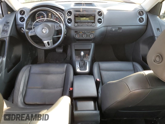 2014 Volkswagen Tiguan SEL с VIN WVGAV3AX4EW626475, выставлен на аукционе Copart как лот 43540255 с пробегом 84 057 миль миль и На запчасти • Non repairable. История ставок и продаж доступна на DreamBid. Изображение 8.
