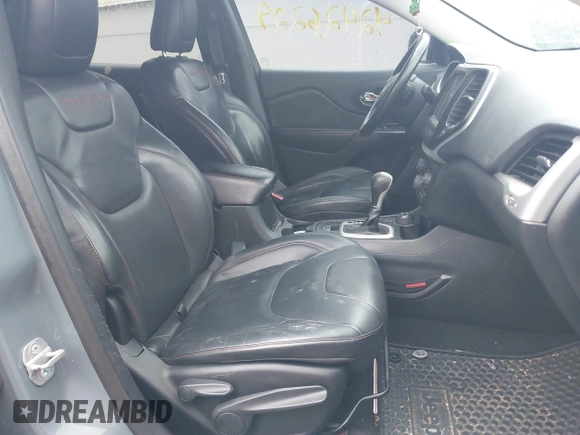 2014 Jeep Cherokee Trailhawk with VIN 1C4PJMBB5EW156315, listed as a IAAI auction lot 42426229 with 154,019 mi miles and . Bid and sale history available at DreamBid. Image 5.
