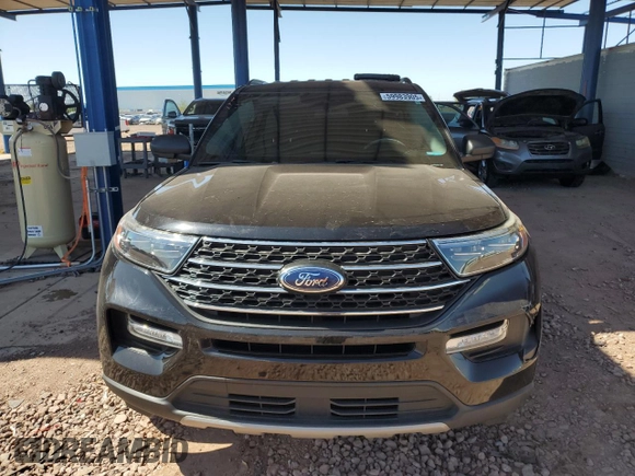 2022 Ford Explorer XLT z VIN 1FMSK8DH3NGA53321, wystawiony jako Copart lot #59983905 z przebiegiem 59 012 mil mil oraz Szkoda całkowita • Salvage title. Historia ofert i sprzedaży dostępna na DreamBid. Obrazek 5.