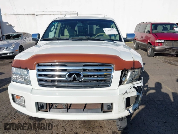 2004 Infiniti QX56 with VIN 5N3AA08CX4N812210, listed as a IAAI auction lot 41402934 with 175,995 mi miles. Bid and sale history available at carsss.com. Image 12.