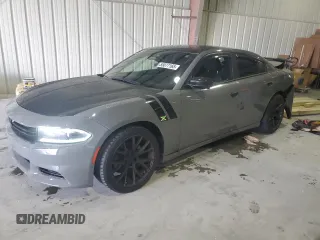 2017 Dodge Charger SE with VIN 2C3CDXBG8HH517322, listed as a Copart auction lot 55077165 with 118,180 mi miles and Clean Title. Bid and sale history available at carsss.com. Image 1.