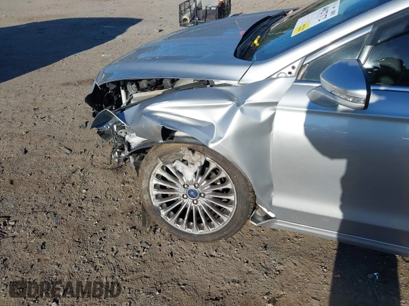 2016 Ford Fusion Titanium with VIN 3FA6P0K9XGR100723, listed as a IAAI auction lot 40627172 with 1 mi miles. Bid and sale history available at carsss.com. Image 6.