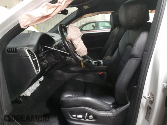2021 Porsche Cayenne S с VIN WP1AB2AY6MDA28218, выставлен на аукционе Copart как лот 86561244 с пробегом 60 636 миль миль и Списание • Salvage title. История ставок и продаж доступна на DreamBid. Изображение 7.