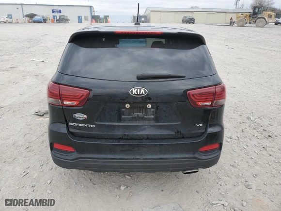 2019 Kia Sorento LX V6 with VIN 5XYPG4A51KG568640, listed as a Copart auction lot 46231605 with 143,925 mi miles and Salvage Title. Bid and sale history available at carsss.com. Image 6.