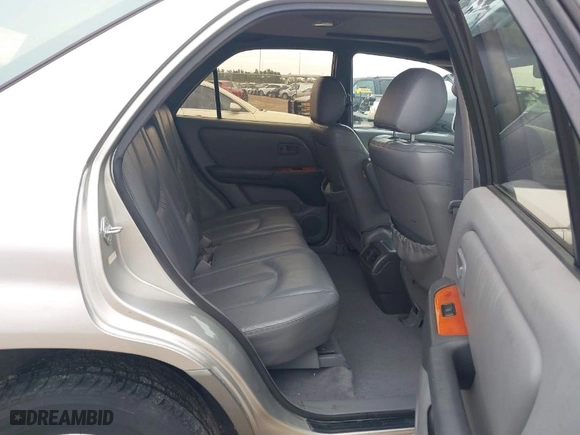 2000 Lexus RX 300 with VIN JT6GF10U9Y0047536, listed as a IAAI auction lot 41572076 with 144,959 mi miles. Bid and sale history available at carsss.com. Image 8.