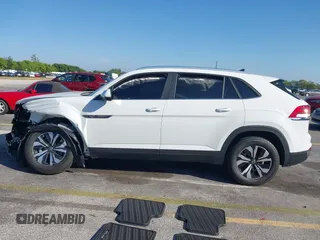 2024 Volkswagen Atlas SE with VIN 1V2DE2CA0RC204892, listed as a IAAI auction lot 41705913 with 12,337 mi miles and . Bid and sale history available at DreamBid. Image 14.