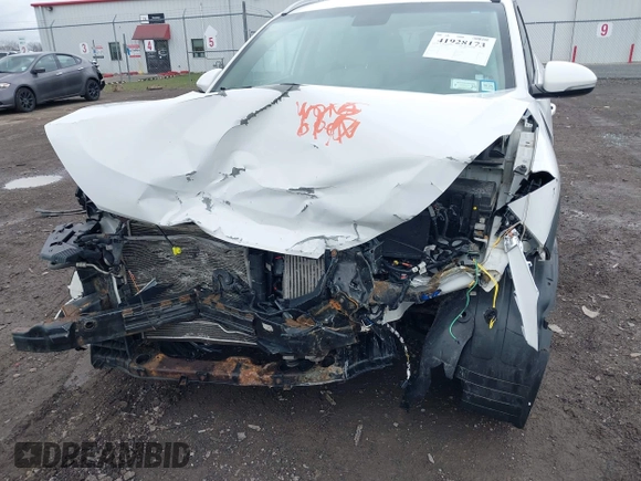 2017 Hyundai Tucson Sport with VIN KM8J3CA26HU371869, listed as a IAAI auction lot 41928173 with 83,885 mi miles and . Bid and sale history available at DreamBid. Image 6.