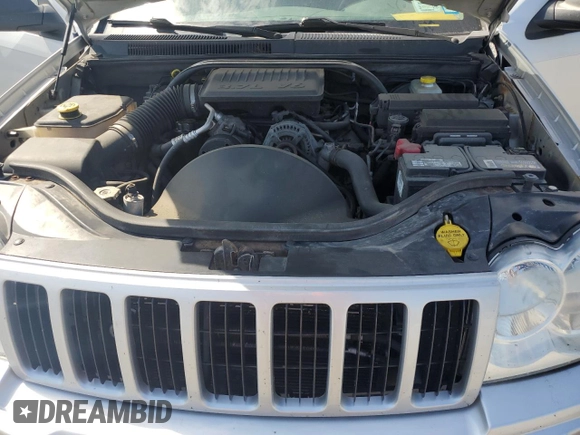 2005 Jeep Grand Cherokee Laredo with VIN 1J4GR48KX5C565762, listed as a Copart auction lot 63080115 with 122,349 mi miles and Salvage title. Bid and sale history available at DreamBid. Image 12.