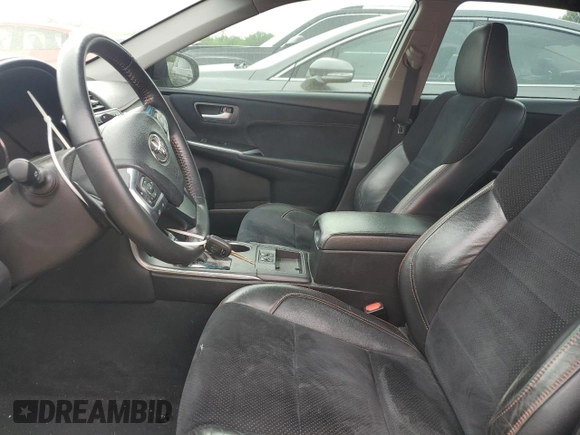 2015 Toyota Camry XLE with VIN 4T1BF1FK4FU006239, listed as a Copart auction lot 49478925 with 179,762 mi miles and Salvage Title. Bid and sale history available at DreamBid. Image 7.